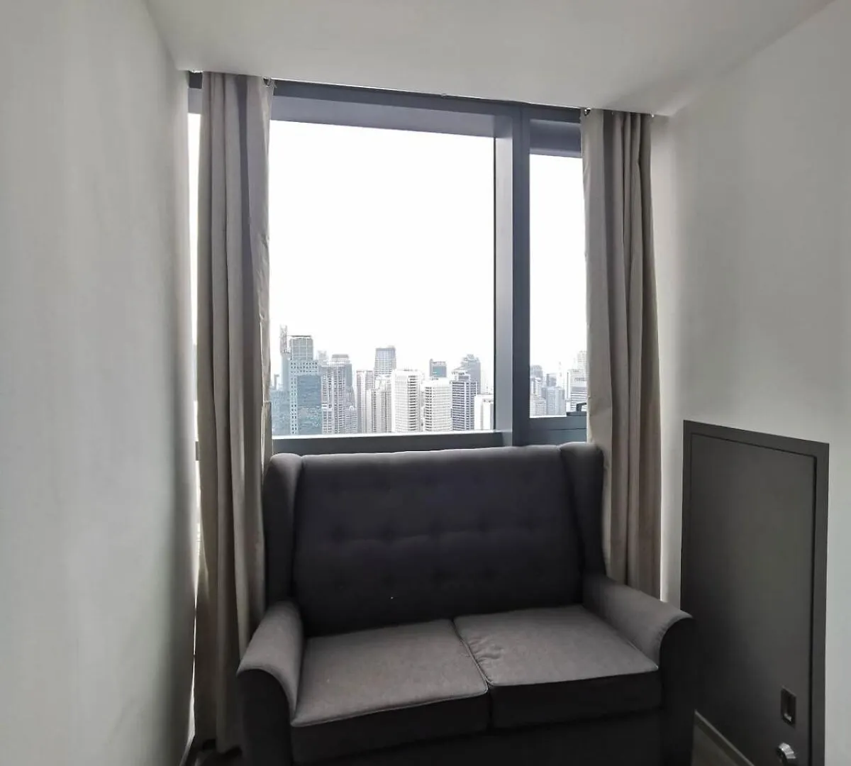 Luxury Condo At Century Spire In Central Makati Manila